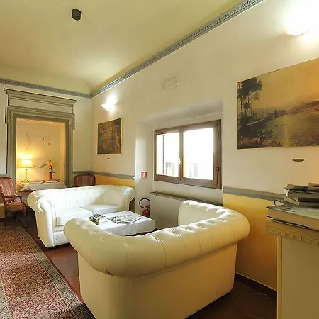 La Loggia Hotel